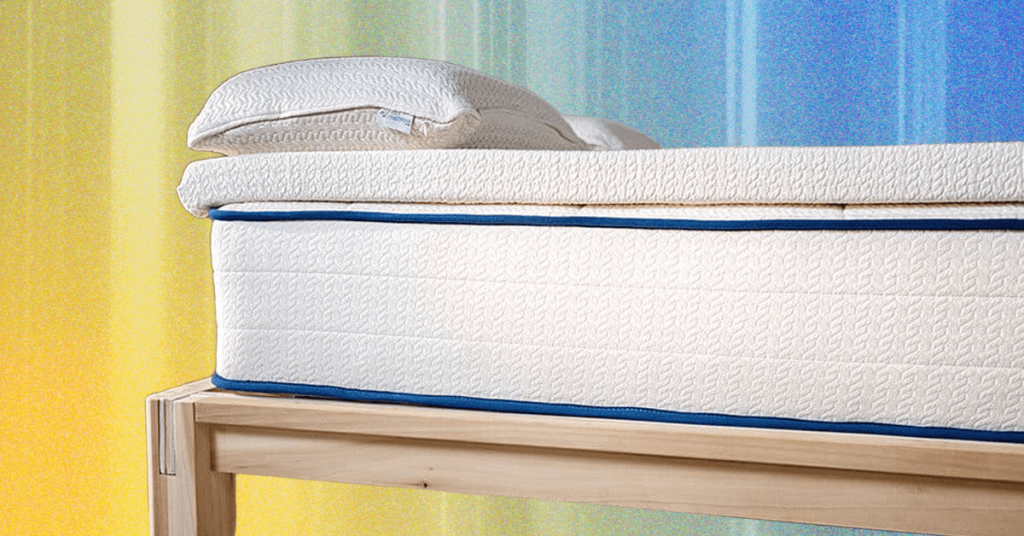 The 5 Greatest Natural Mattress Toppers (2025) The 5 Greatest Natural Mattress Toppers (2025)
