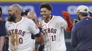 Astros stay AL’s hottest crew with walk-off win in opposition to Twins