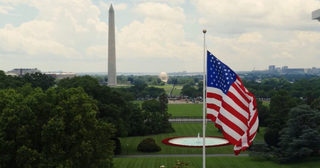 BEAUTIFUL! New American Flags Fly on White Home Lawns (VIDEO) | The Gateway Pundit