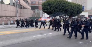 Officers Deploy Tear Gasoline and Storm Protestors at Federal Detention Facility in Downtown Los Angeles (VIDEO) **DHS Responds** | The Gateway Pundit