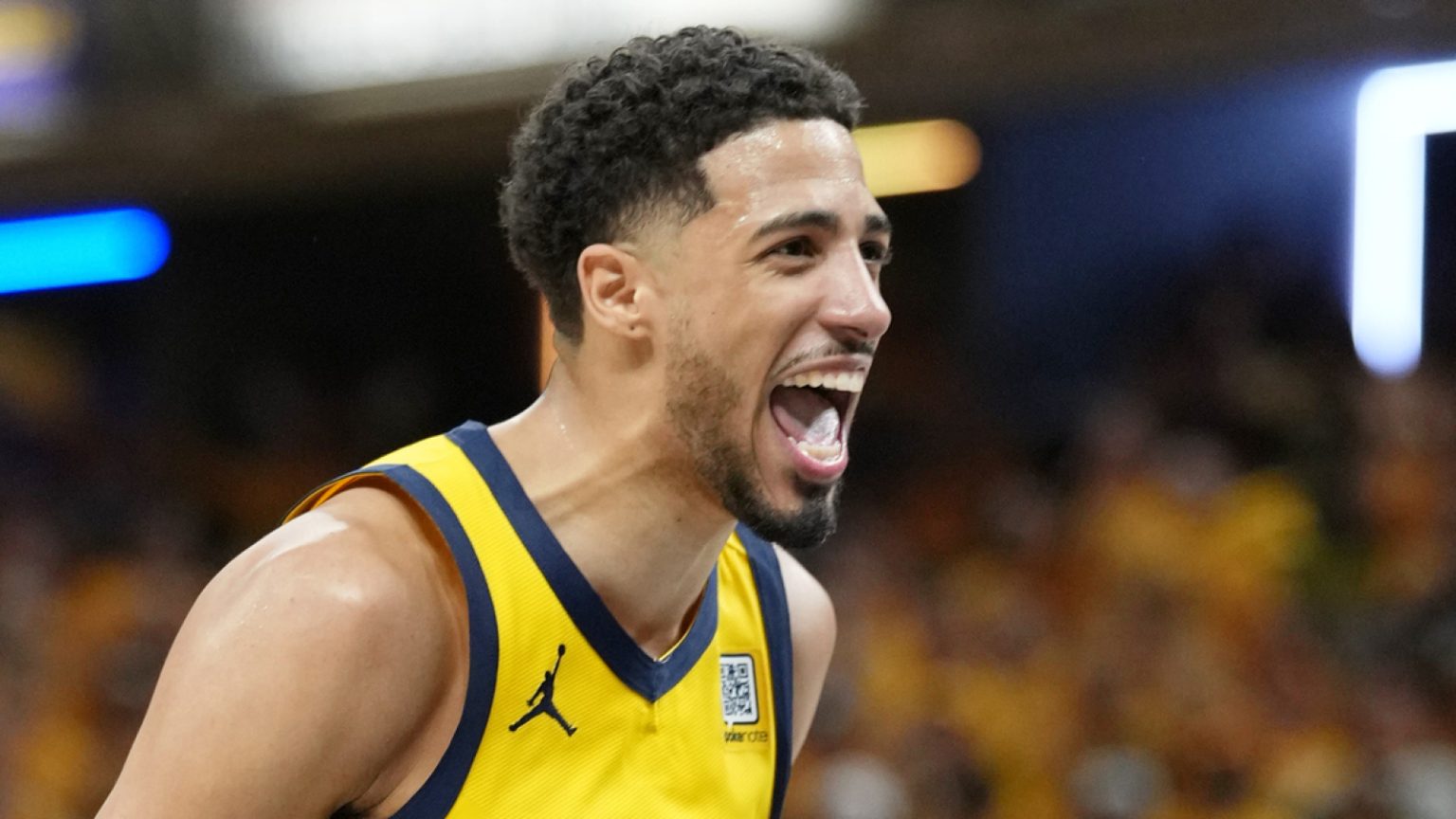 Which gamers are excelling and disappointing halfway by way of NBA Finals?