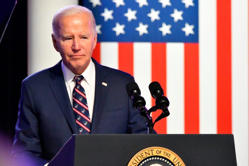 Trump Orders Investigation Into Biden’s Govt Actions, Autopen Allegations
