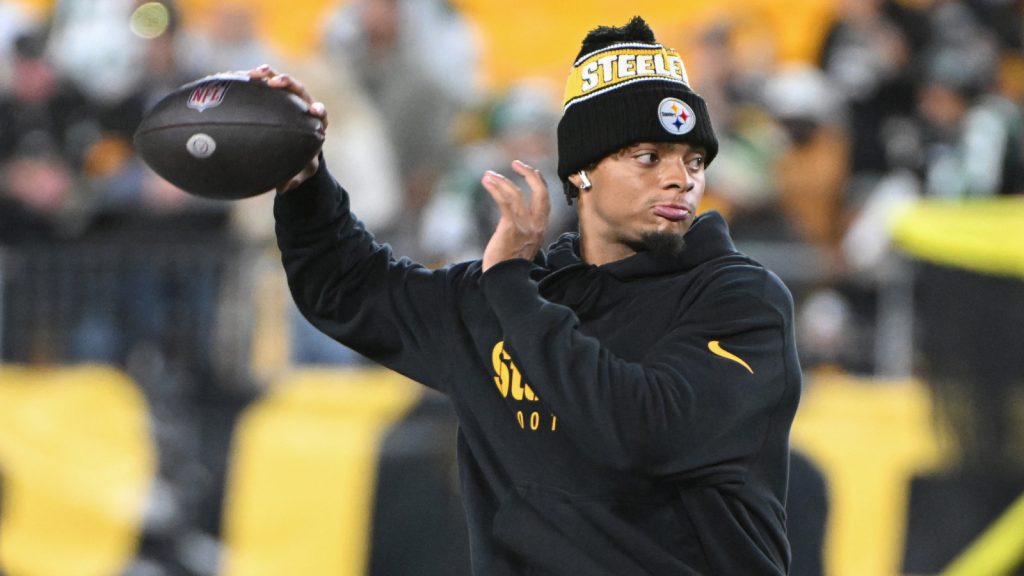 Do stats present Fields may very well be improve over Rodgers for Jets?