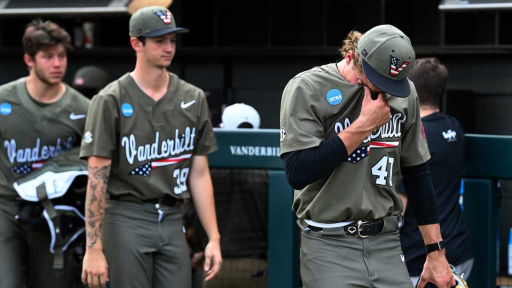 Vanderbilt makes flawed type of historical past in gorgeous upset loss