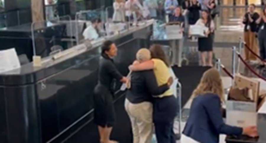 DRAINING THE SWAMP: Laid Off Staffers Filmed Crying as State Division Cuts Over 1,300 Bureaucrats (VIDEOS) | The Gateway Pundit DRAINING THE SWAMP: Laid Off Staffers Filmed Crying as State Division Cuts Over 1,300 Bureaucrats (VIDEOS) | The Gateway Pundit