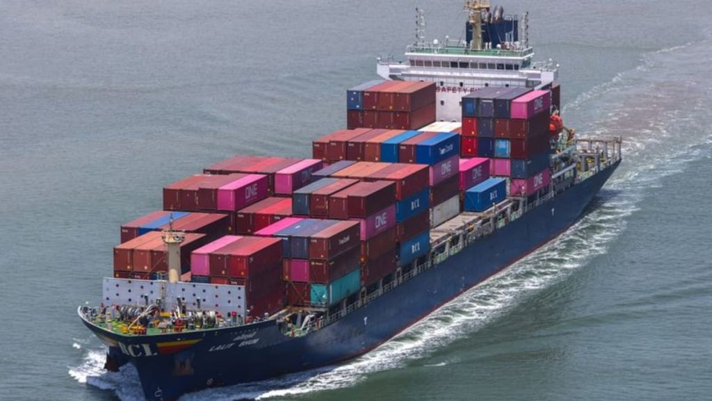 Trump says US struck commerce cope with Vietnam Trump says US struck commerce cope with Vietnam