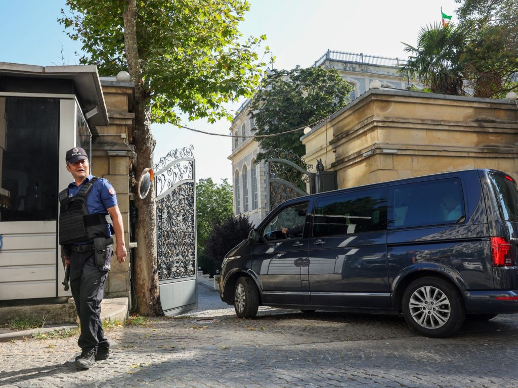Iran is assembly European powers amid threats of renewed nuclear sanctions | Israel-Iran battle Information