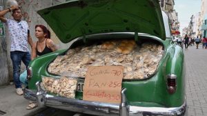 Cuban minister resigns after suggesting beggars are pretending | Inequality Information