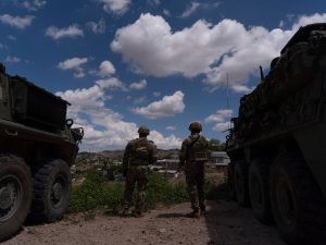 US army expands enforcement function at Mexican border beneath Donald Trump | US-Mexico Border Information