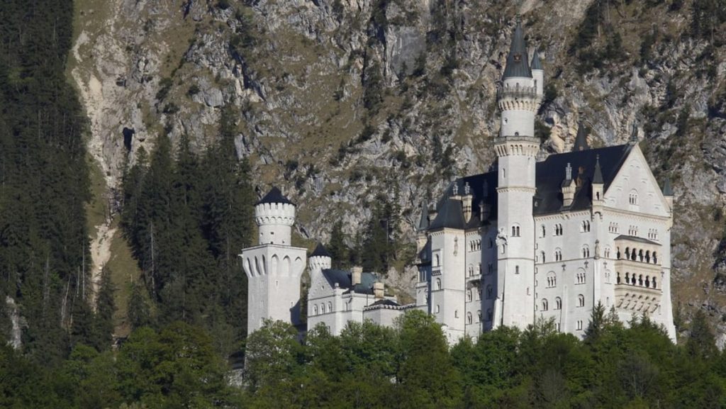 Bavaria’s fairy-tale palaces granted world heritage standing Bavaria’s fairy-tale palaces granted world heritage standing