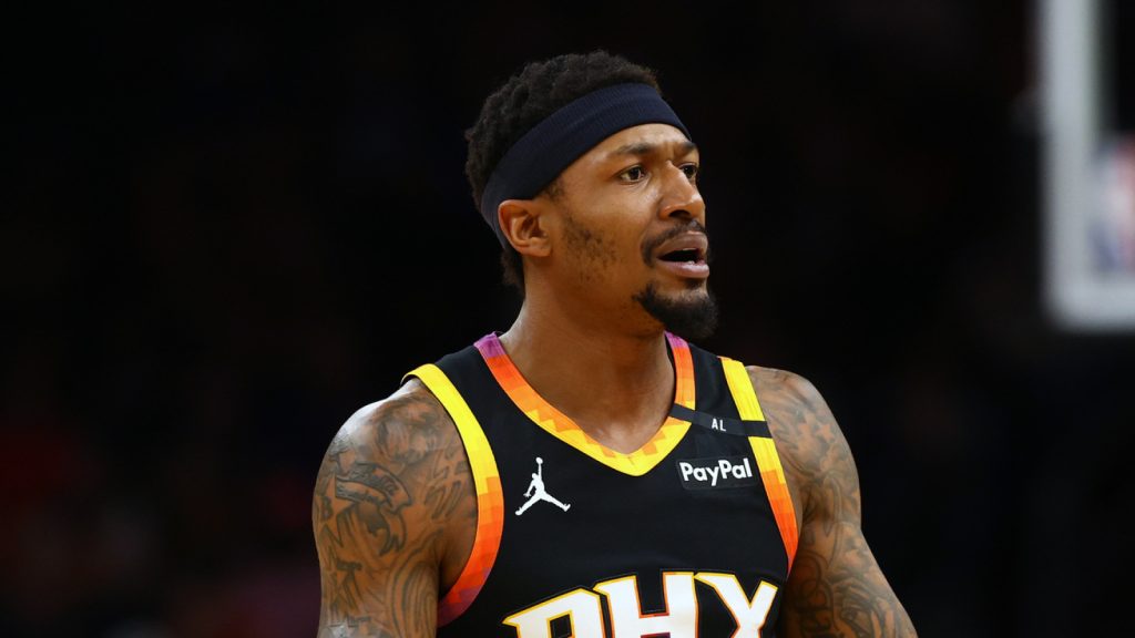 Report: Suns may make shocking transfer with Bradley Beal Report: Suns may make shocking transfer with Bradley Beal