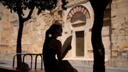 Spain on warmth alert and ‘very excessive to excessive’ hearth threat