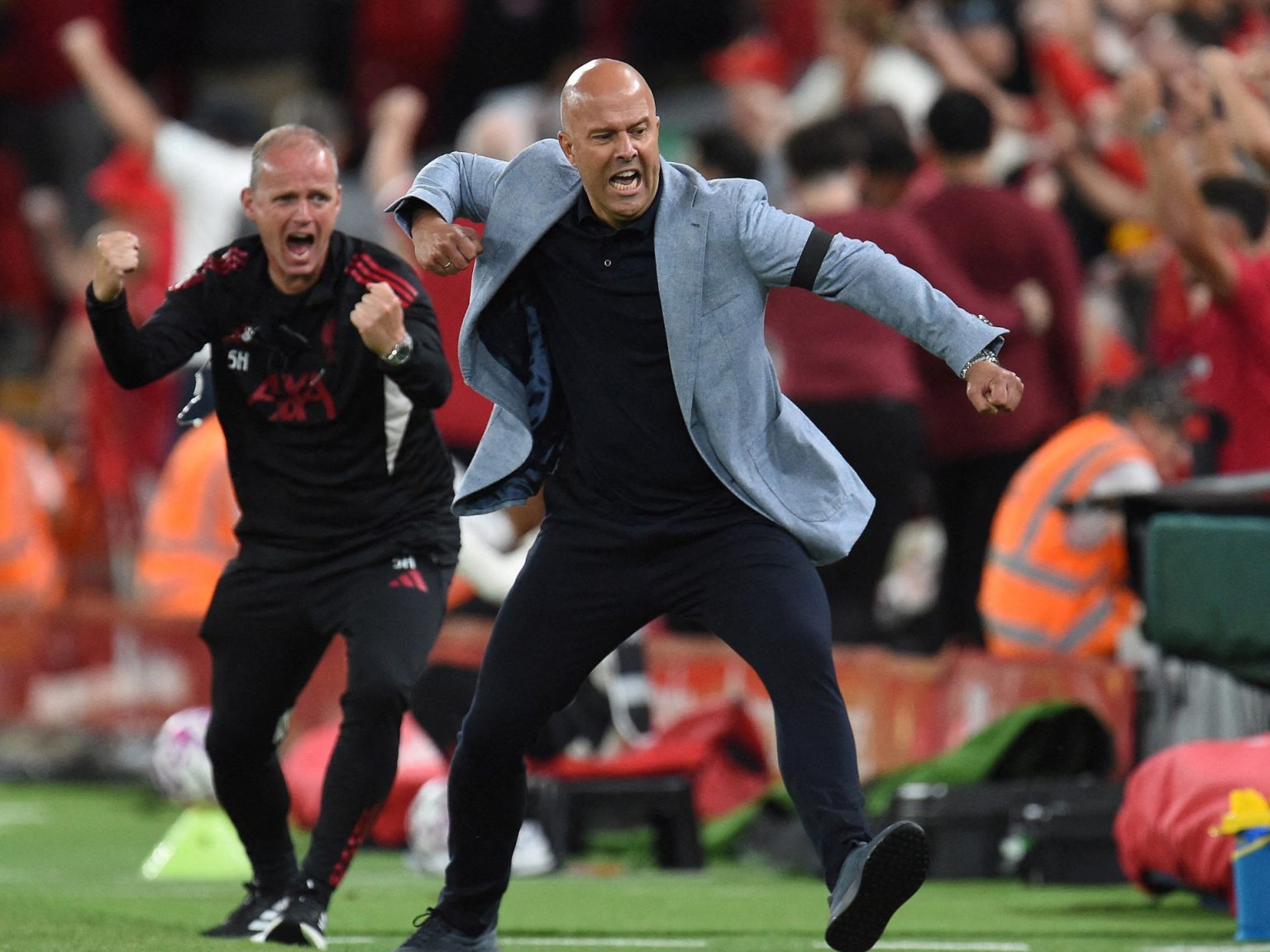 Liverpool keep away from late Bournemouth scare to win Premier League opener | Soccer Information Liverpool keep away from late Bournemouth scare to win Premier League opener | Soccer Information