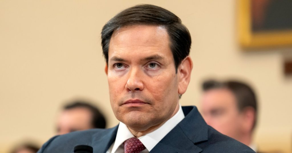 What are H-1B visas and the way would possibly the Trump administration change them? | Donald Trump Information What are H-1B visas and the way would possibly the Trump administration change them? | Donald Trump Information