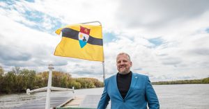 A Crypto Micronation Is Making Associates on the White Home