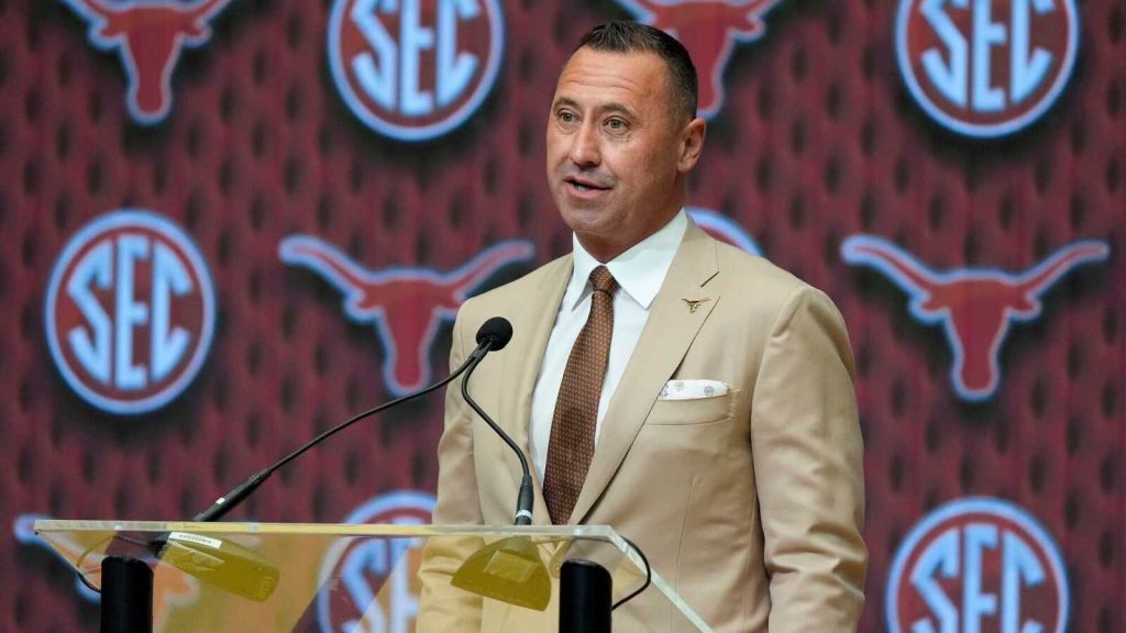 AP preseason ballot marks historic second for No. 1 Texas