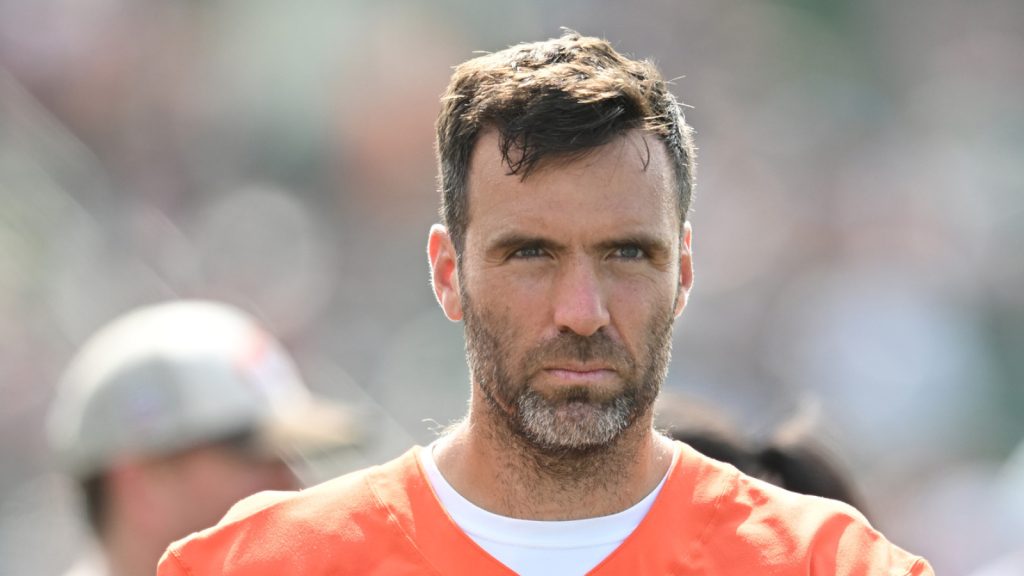Browns formally make resolution on beginning quarterback