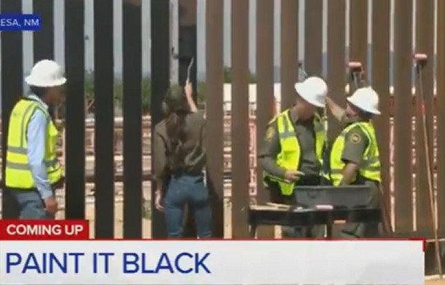 GENIUS MOVE: DHS Portray Southern Border Wall Black, Making it Too Scorching to Climb – Democrats Outraged (VIDEO) | The Gateway Pundit GENIUS MOVE: DHS Portray Southern Border Wall Black, Making it Too Scorching to Climb – Democrats Outraged (VIDEO) | The Gateway Pundit