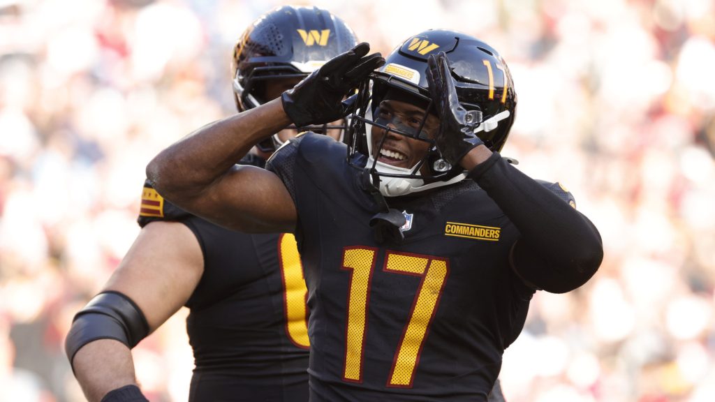 The ‘Most NFL 1,000-receiving yard seasons’ quiz