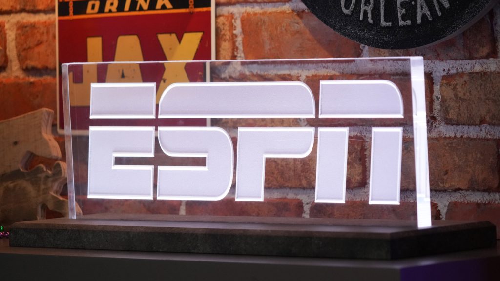 NFL, ESPN agree to 2 expansive non-binding agreements