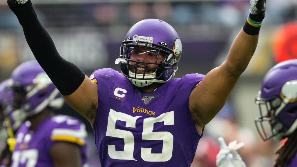 Report: 4-time Professional Bowl linebacker retiring Report: 4-time Professional Bowl linebacker retiring