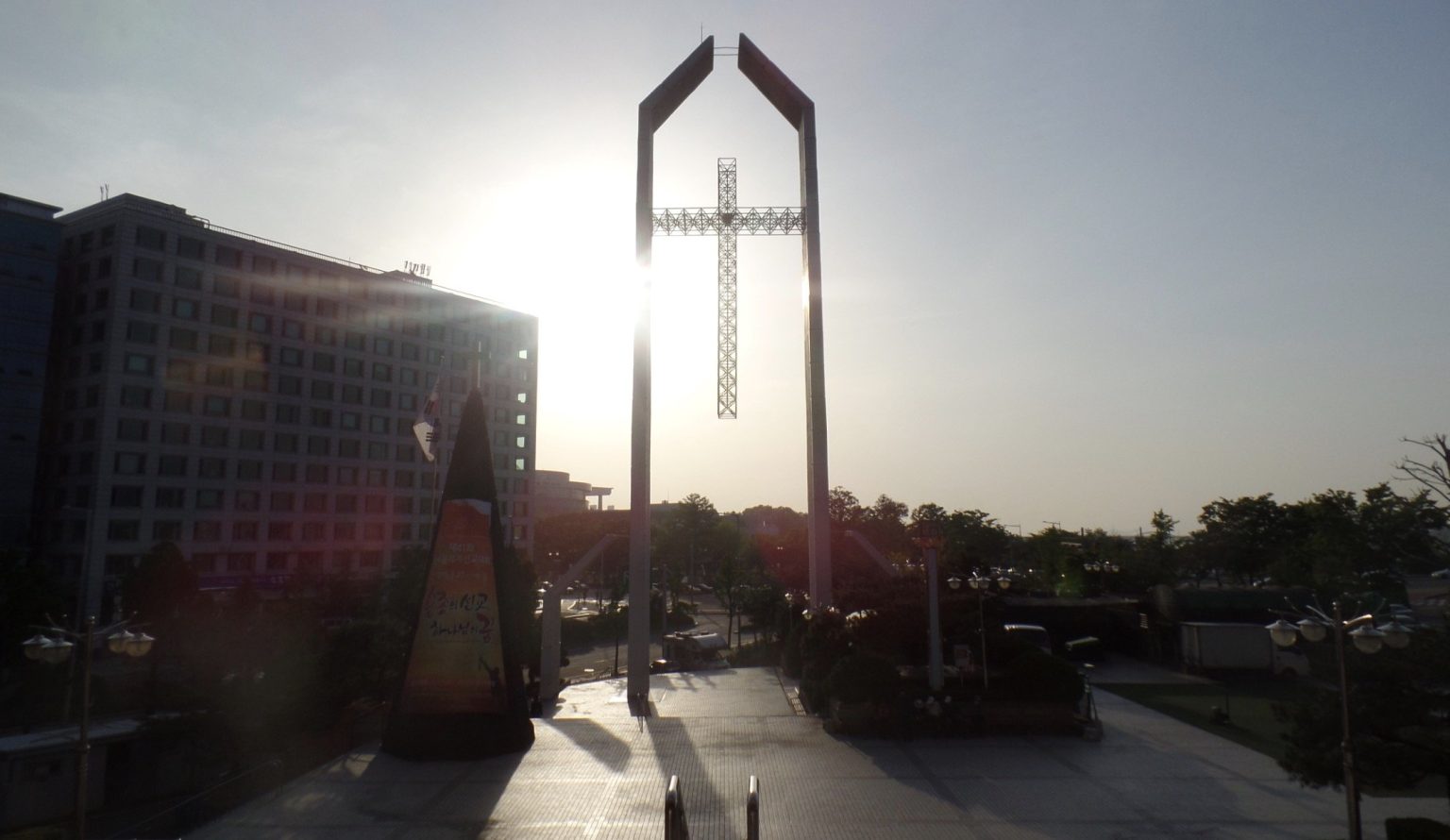 South Korea’s Church Raids: A Political Assault Disguised as Regulation Enforcement | The Gateway Pundit South Korea’s Church Raids: A Political Assault Disguised as Regulation Enforcement | The Gateway Pundit