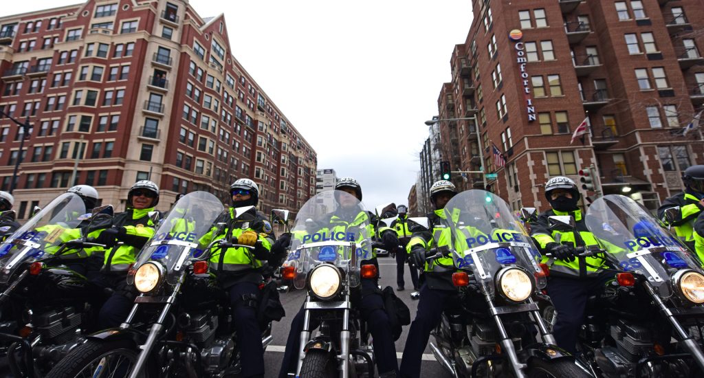 Trump Visits Police, Nationwide Guard in DC, Thanks Officers Trump Visits Police, Nationwide Guard in DC, Thanks Officers