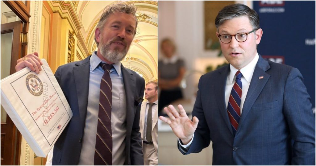 JUST IN: Reps. Thomas Massie and Ro Khanna to Maintain Press Convention with 10 Epstein Victims on Wednesday Amid Home Push to Declassify Epstein Information (VIDEO) | The Gateway Pundit JUST IN: Reps. Thomas Massie and Ro Khanna to Maintain Press Convention with 10 Epstein Victims on Wednesday Amid Home Push to Declassify Epstein Information (VIDEO) | The Gateway Pundit